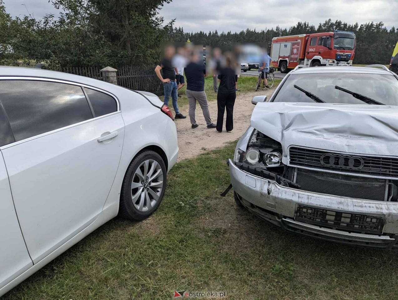 Wypadek w Zabrodziu [31.08.2025] - zdjęcie #16 - eOstroleka.pl