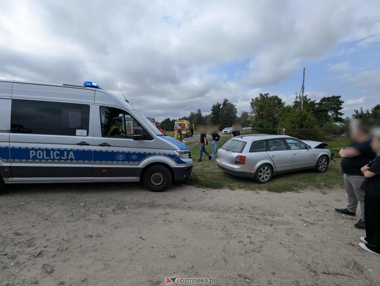Wypadek w Zabrodziu [31.08.2025] - zdjęcie #9 - eOstroleka.pl