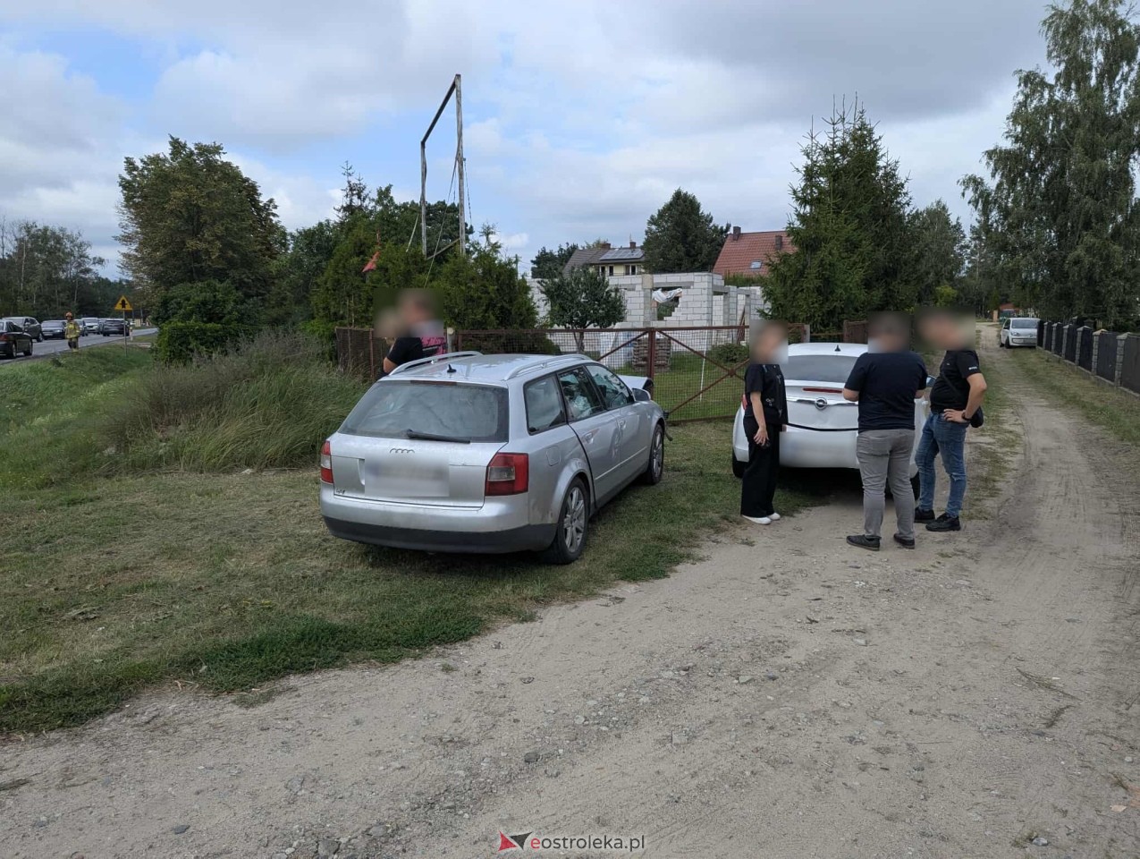 Wypadek w Zabrodziu [31.08.2025] - zdjęcie #5 - eOstroleka.pl