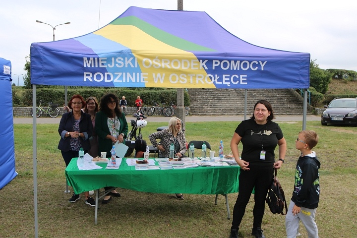 XIII Rodzinny Piknik Trzeźwościowy w Ostrołęce [31.08.2025] - zdjęcie #65 - eOstroleka.pl