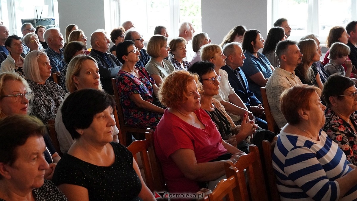 Ostrołęckie Operalia - Śpiewające Fortepiany w CK-BiS w Lelisie [31.08.2025] - zdjęcie #63 - eOstroleka.pl