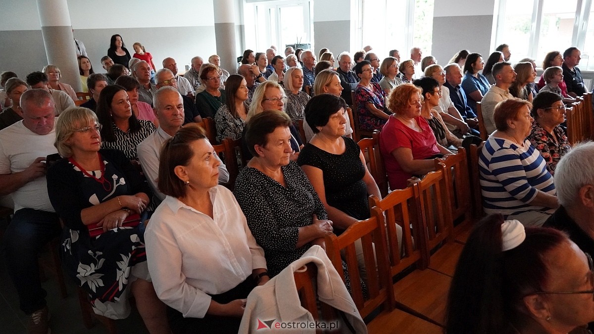 Ostrołęckie Operalia - Śpiewające Fortepiany w CK-BiS w Lelisie [31.08.2025] - zdjęcie #61 - eOstroleka.pl