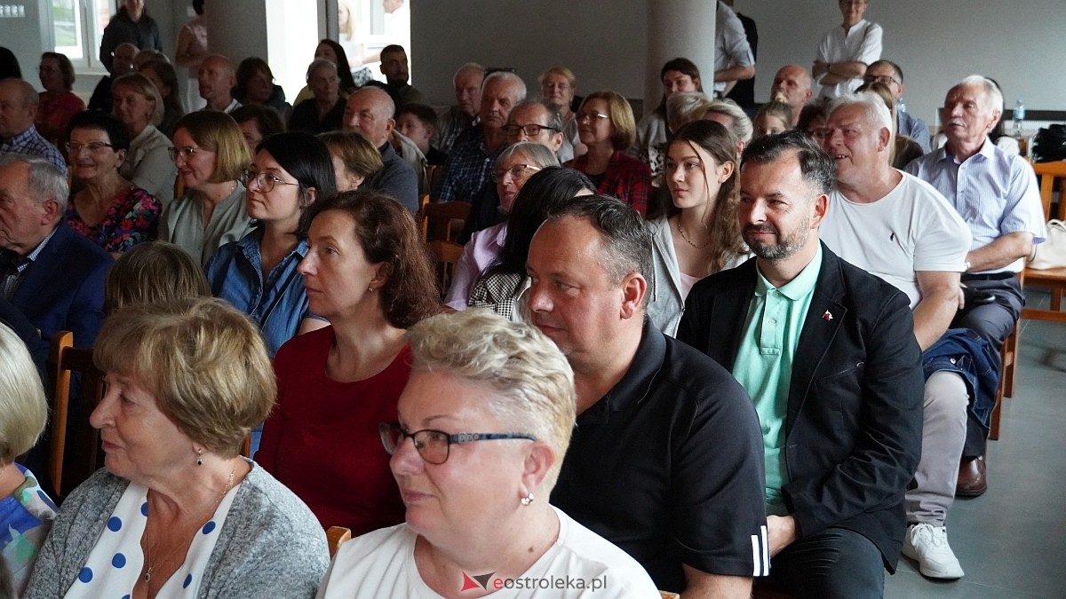 Ostrołęckie Operalia - Śpiewające Fortepiany w CK-BiS w Lelisie [31.08.2025] - zdjęcie #53 - eOstroleka.pl