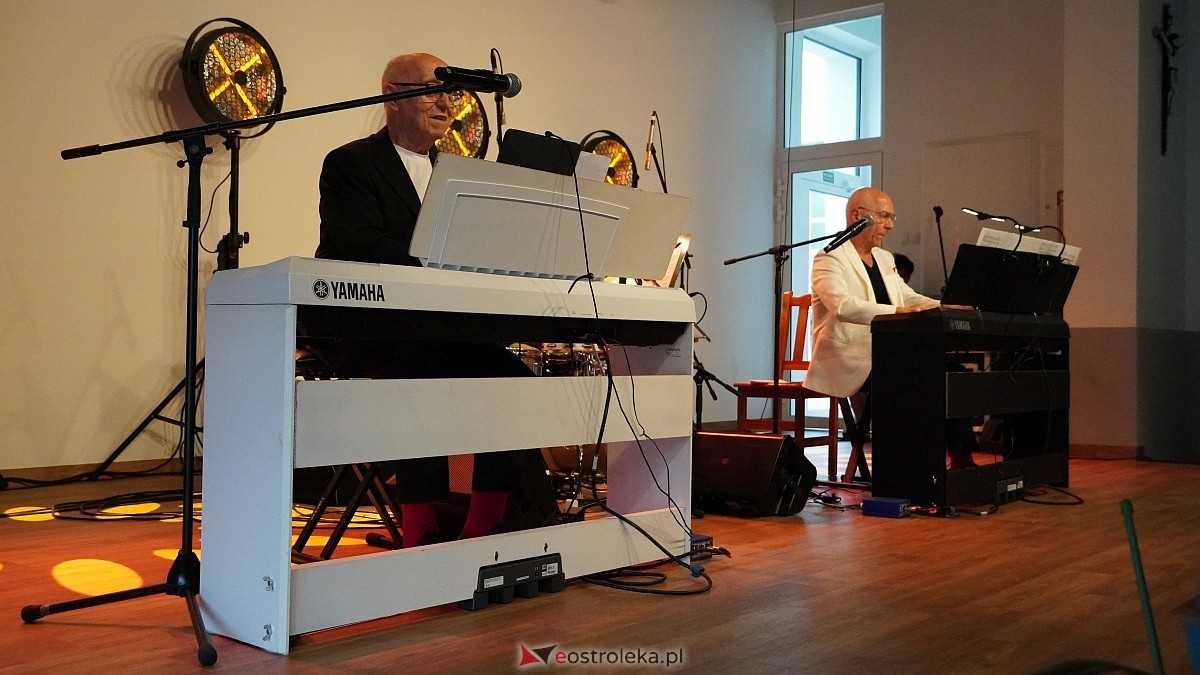 Ostrołęckie Operalia - Śpiewające Fortepiany w CK-BiS w Lelisie [31.08.2025] - zdjęcie #46 - eOstroleka.pl