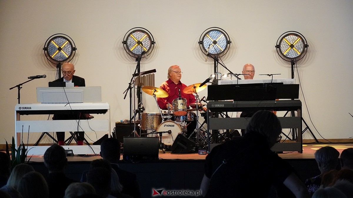 Ostrołęckie Operalia - Śpiewające Fortepiany w CK-BiS w Lelisie [31.08.2025] - zdjęcie #40 - eOstroleka.pl