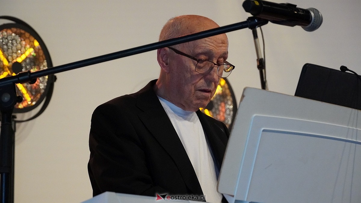 Ostrołęckie Operalia - Śpiewające Fortepiany w CK-BiS w Lelisie [31.08.2025] - zdjęcie #29 - eOstroleka.pl