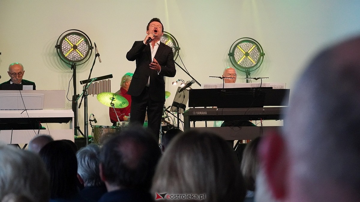 Ostrołęckie Operalia - Śpiewające Fortepiany w CK-BiS w Lelisie [31.08.2025] - zdjęcie #11 - eOstroleka.pl