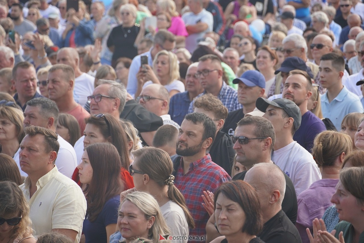 Miodobranie Kurpiowskie 2025: Stachursky, Monika Lewczuk, Zakopower [31.08.2025] - zdjęcie #191 - eOstroleka.pl