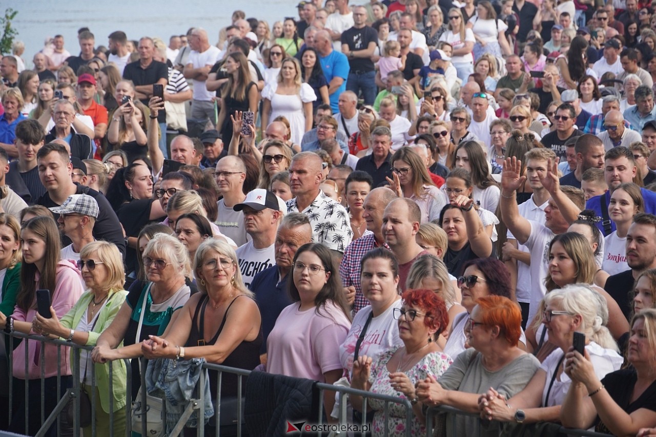 Miodobranie Kurpiowskie 2025: Stachursky, Monika Lewczuk, Zakopower [31.08.2025] - zdjęcie #184 - eOstroleka.pl