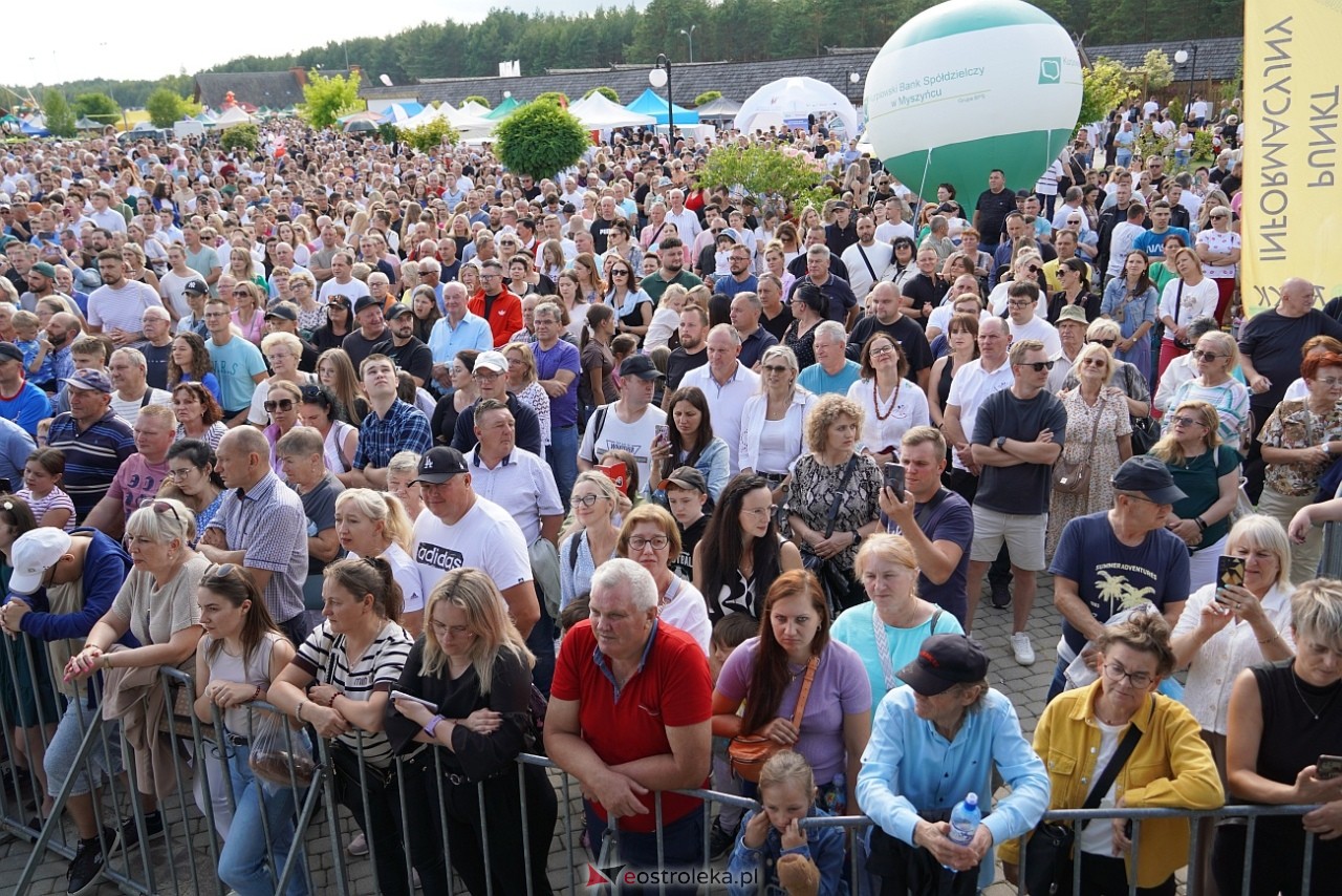 Miodobranie Kurpiowskie 2025: Stachursky, Monika Lewczuk, Zakopower [31.08.2025] - zdjęcie #163 - eOstroleka.pl