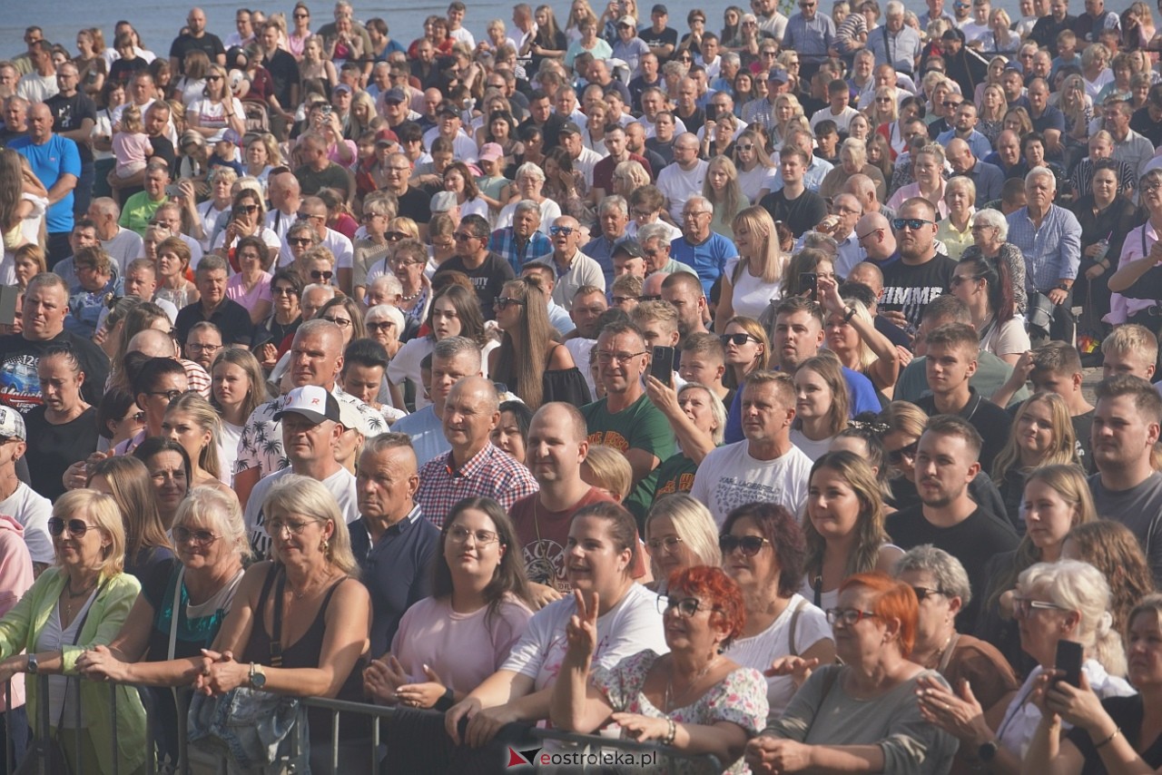 Miodobranie Kurpiowskie 2025: Stachursky, Monika Lewczuk, Zakopower [31.08.2025] - zdjęcie #155 - eOstroleka.pl