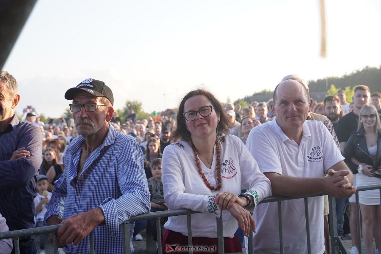 Miodobranie Kurpiowskie 2025: Stachursky, Monika Lewczuk, Zakopower [31.08.2025] - zdjęcie #33 - eOstroleka.pl