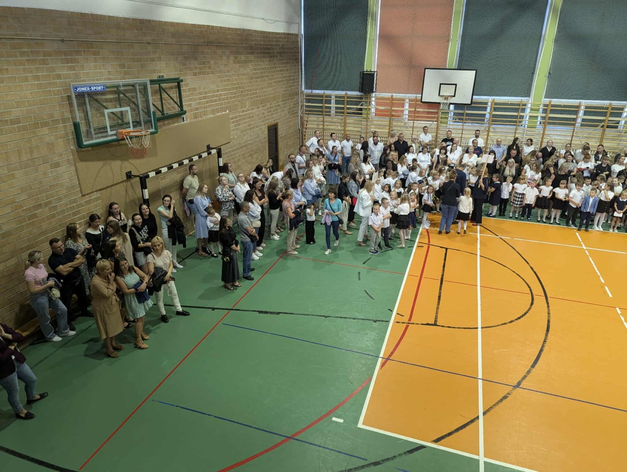 Rok szkolny 2025/26 rozpoczęty [1.09.2025] - zdjęcie #25 - eOstroleka.pl