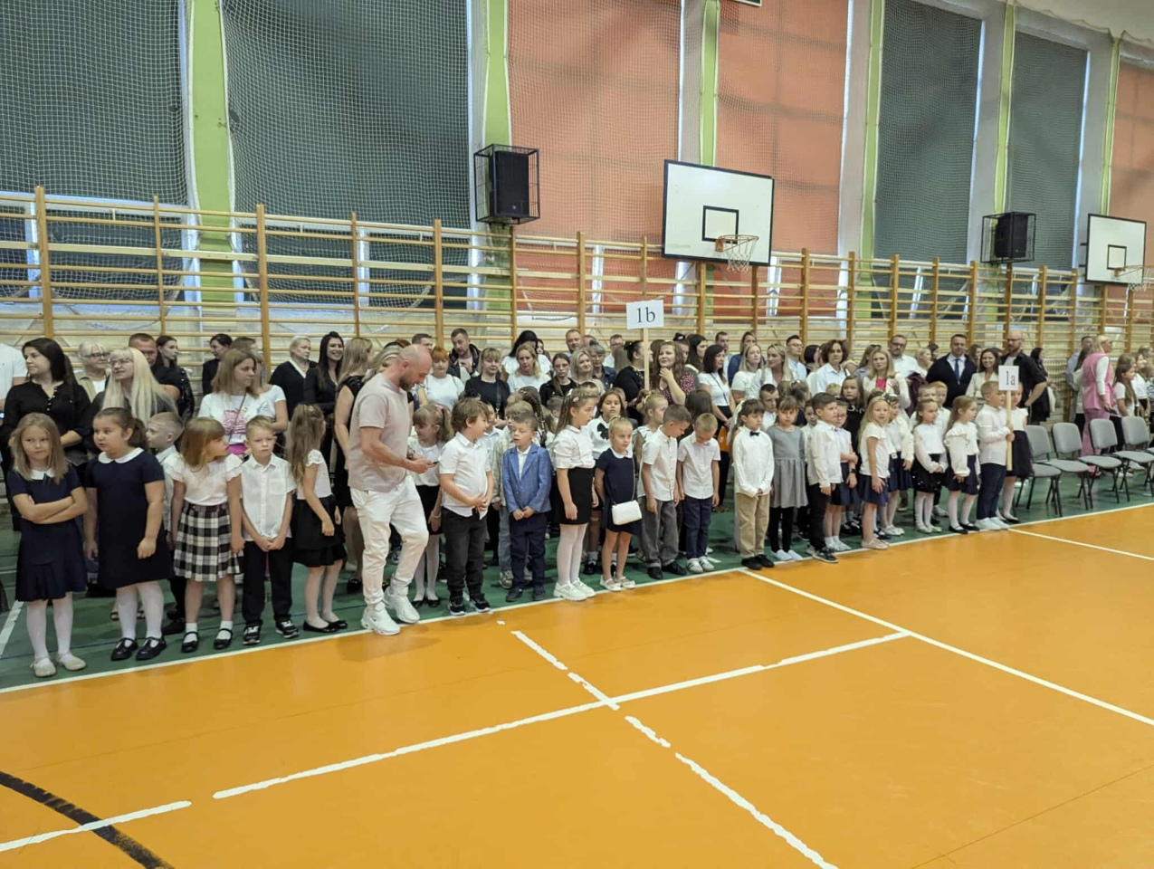 Rok szkolny 2025/26 rozpoczęty [1.09.2025] - zdjęcie #31 - eOstroleka.pl