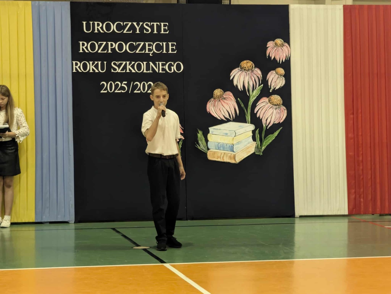 Rok szkolny 2025/26 rozpoczęty [1.09.2025] - zdjęcie #2 - eOstroleka.pl