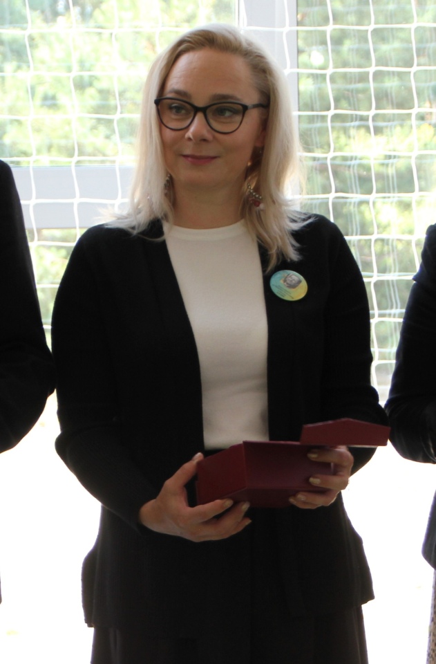 Uroczyste rozpoczęcie roku szkolnego 2025/26 w Dzbeninie [01.09.2025] - zdjęcie #14 - eOstroleka.pl