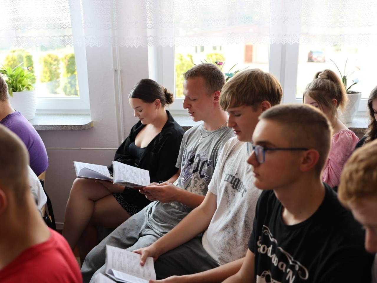 Mazowiecka Kurator Oświaty z wizytą w Kadzidle - fot. MKO [5.09.2025] - zdjęcie #7 - eOstroleka.pl
