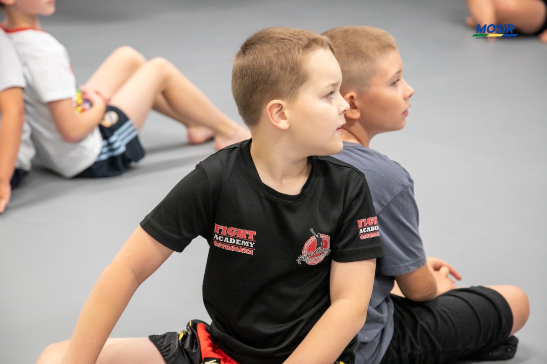 Wakacyjne treningi kickboxingu - sierpień 2025, fot. MOSIR - zdjęcie #6 - eOstroleka.pl