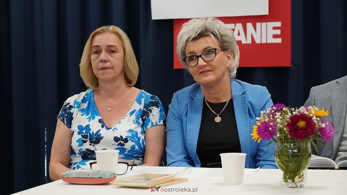 Narodowe Czytanie w Olszewie-Borkach [06.09.2025] - zdjęcie #16 - eOstroleka.pl