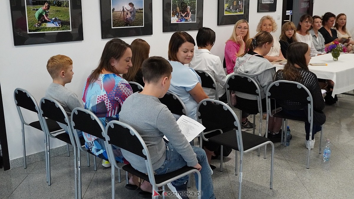 Narodowe Czytanie w Olszewie-Borkach [06.09.2025] - zdjęcie #14 - eOstroleka.pl