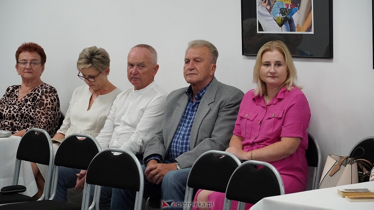Narodowe Czytanie w Olszewie-Borkach [06.09.2025] - zdjęcie #10 - eOstroleka.pl