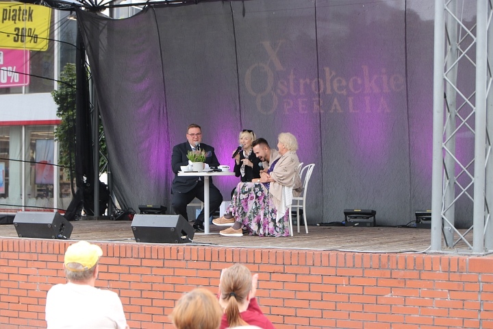 Ostrołęckie Operalia - “Kawa z gwiazdą” [06.09.2025] - zdjęcie #3 - eOstroleka.pl