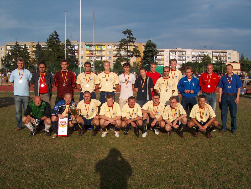 Korona Ostrołęka Puchar Polski 2005 - finał z Mazowszem Płock - zdjęcie #3 - eOstroleka.pl