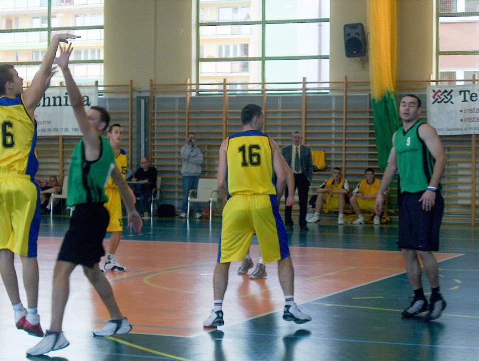 OTK Teletechnika Ostrołęka - ŻKK Żyrardów [22.10.2005] - zdjęcie #21 - eOstroleka.pl