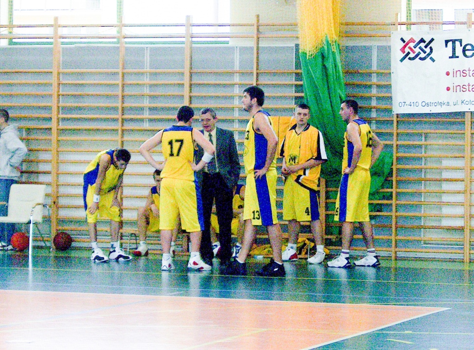 OTK Teletechnika Ostrołęka - ŻKK Żyrardów [22.10.2005] - zdjęcie #15 - eOstroleka.pl