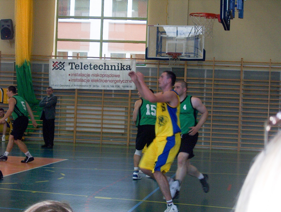 OTK Teletechnika Ostrołęka - ŻKK Żyrardów [22.10.2005] - zdjęcie #4 - eOstroleka.pl