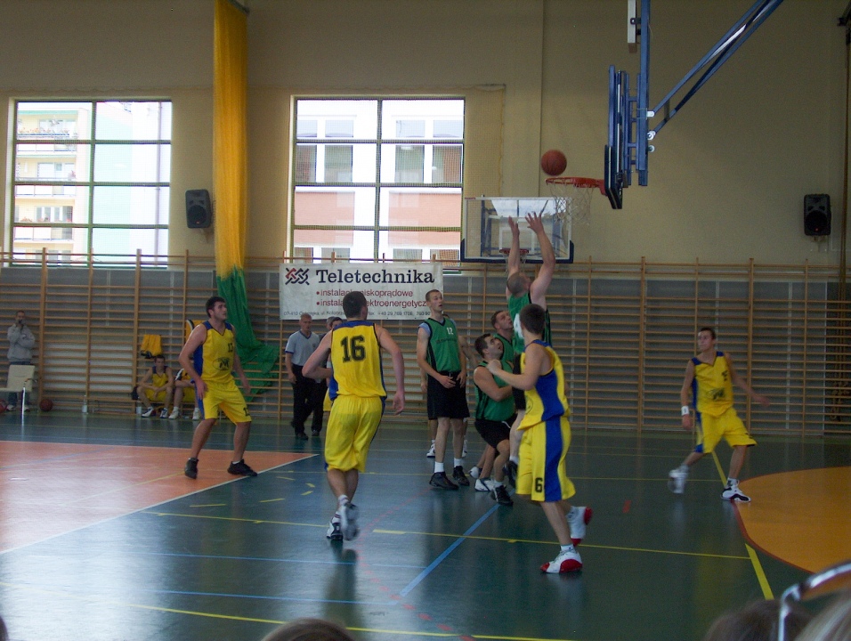 OTK Teletechnika Ostrołęka - ŻKK Żyrardów [22.10.2005] - zdjęcie #2 - eOstroleka.pl