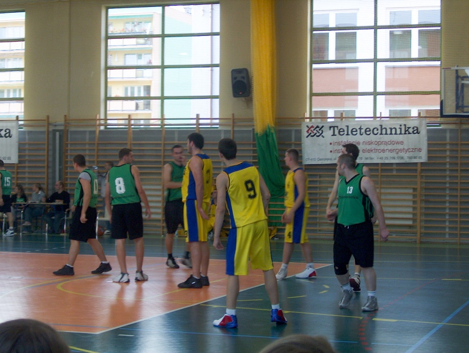 OTK Teletechnika Ostrołęka - ŻKK Żyrardów [22.10.2005] - zdjęcie #1 - eOstroleka.pl