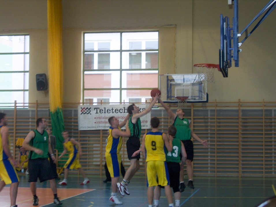 OTK Teletechnika Ostrołęka - ŻKK Żyrardów [22.10.2005] - zdjęcie #16 - eOstroleka.pl