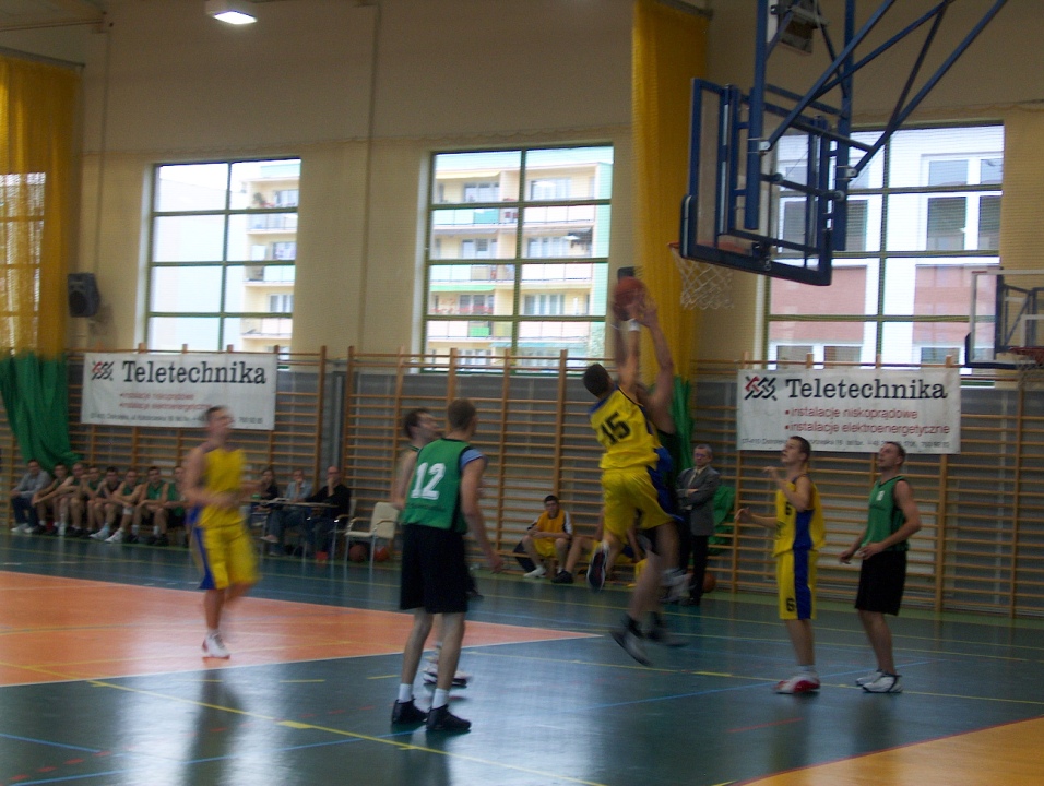 OTK Teletechnika Ostrołęka - ŻKK Żyrardów [22.10.2005] - zdjęcie #10 - eOstroleka.pl
