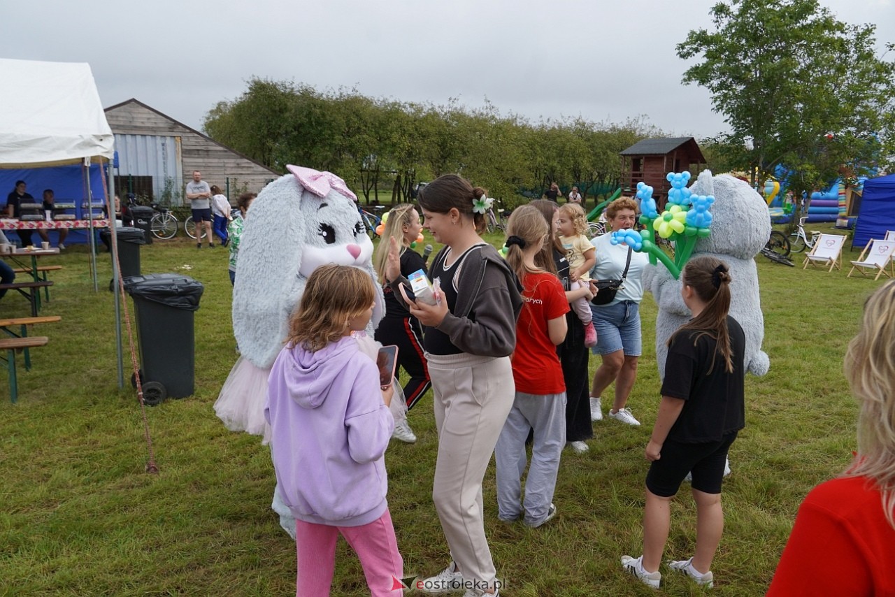 Piknik dla bezpieczeństwa „Kieruj życiem, nie ryzykiem” w Przytułach Starych [6.09.2025] - zdjęcie #49 - eOstroleka.pl