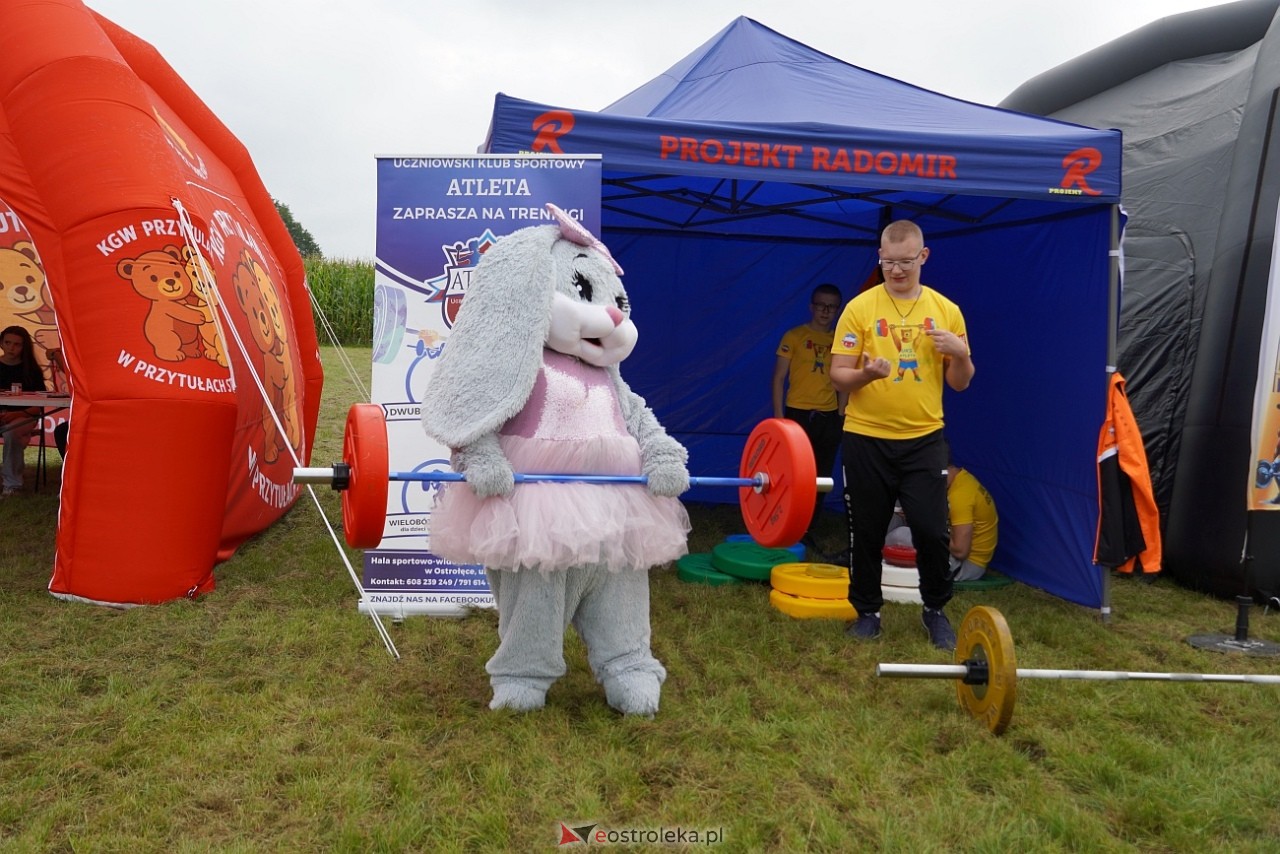 Piknik dla bezpieczeństwa „Kieruj życiem, nie ryzykiem” w Przytułach Starych [6.09.2025] - zdjęcie #20 - eOstroleka.pl