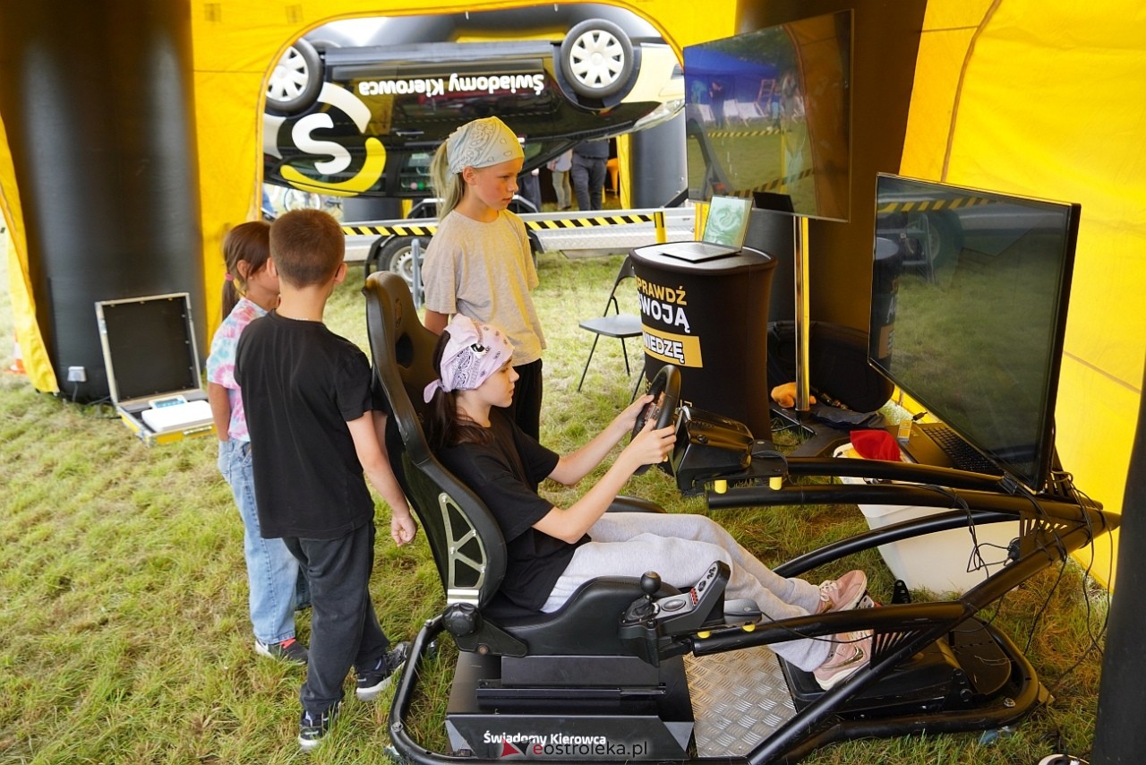 Piknik dla bezpieczeństwa „Kieruj życiem, nie ryzykiem” w Przytułach Starych [6.09.2025] - zdjęcie #10 - eOstroleka.pl