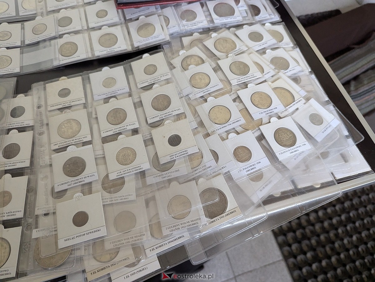 Giełda kolekcjonerska Klubu Unikat w Ostrołęce [07.09.2025] - zdjęcie #26 - eOstroleka.pl