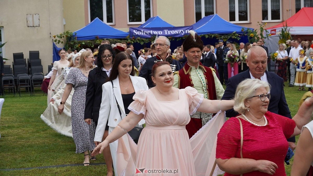XIII Zajazd Szlachecki czyli święto plonów w Troszynie [7.09.2025] - zdjęcie #16 - eOstroleka.pl