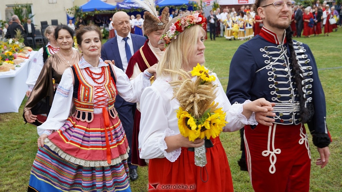 XIII Zajazd Szlachecki czyli święto plonów w Troszynie [7.09.2025] - zdjęcie #5 - eOstroleka.pl