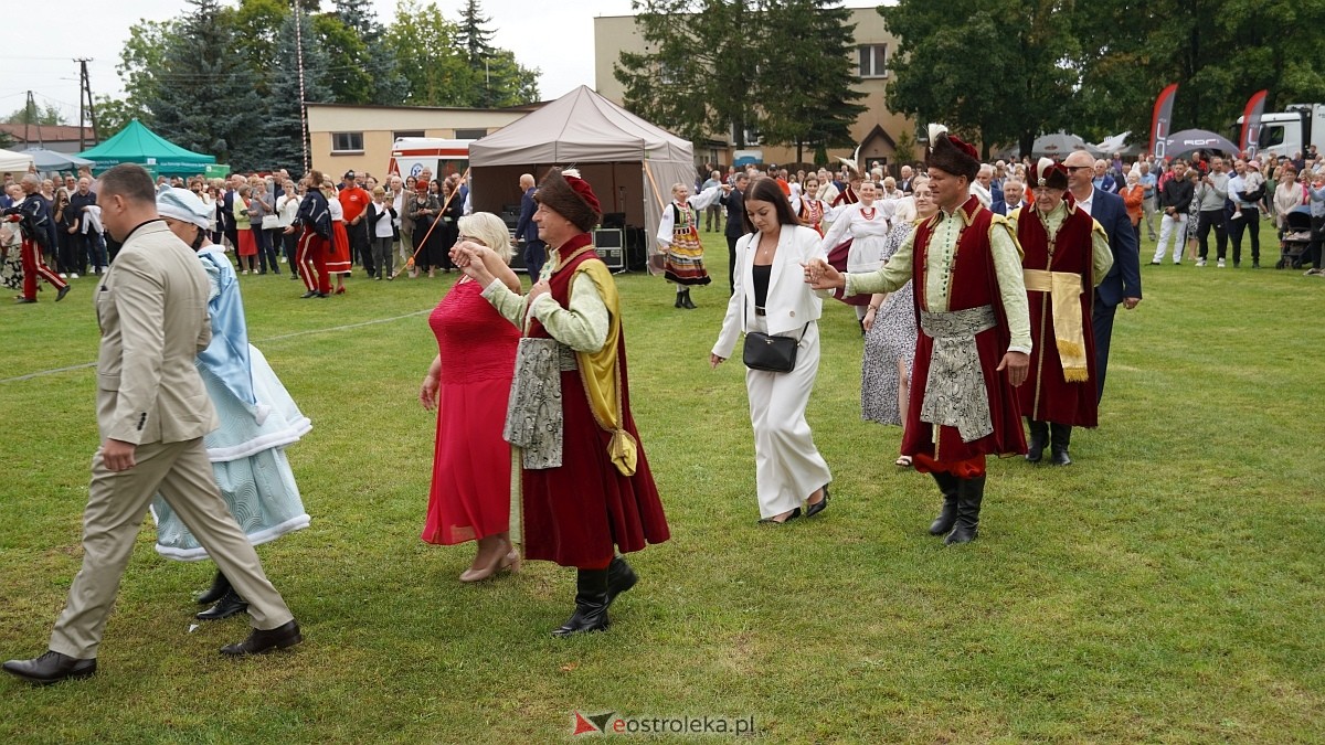 XIII Zajazd Szlachecki czyli święto plonów w Troszynie [7.09.2025] - zdjęcie #165 - eOstroleka.pl