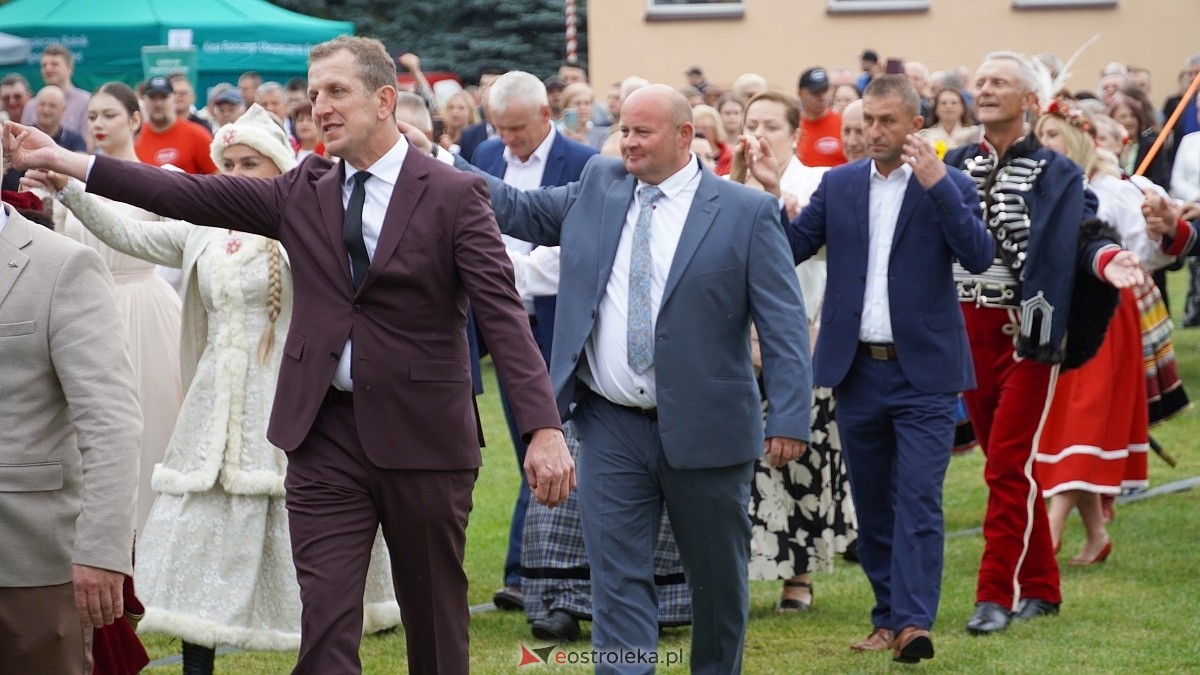 XIII Zajazd Szlachecki czyli święto plonów w Troszynie [7.09.2025] - zdjęcie #142 - eOstroleka.pl