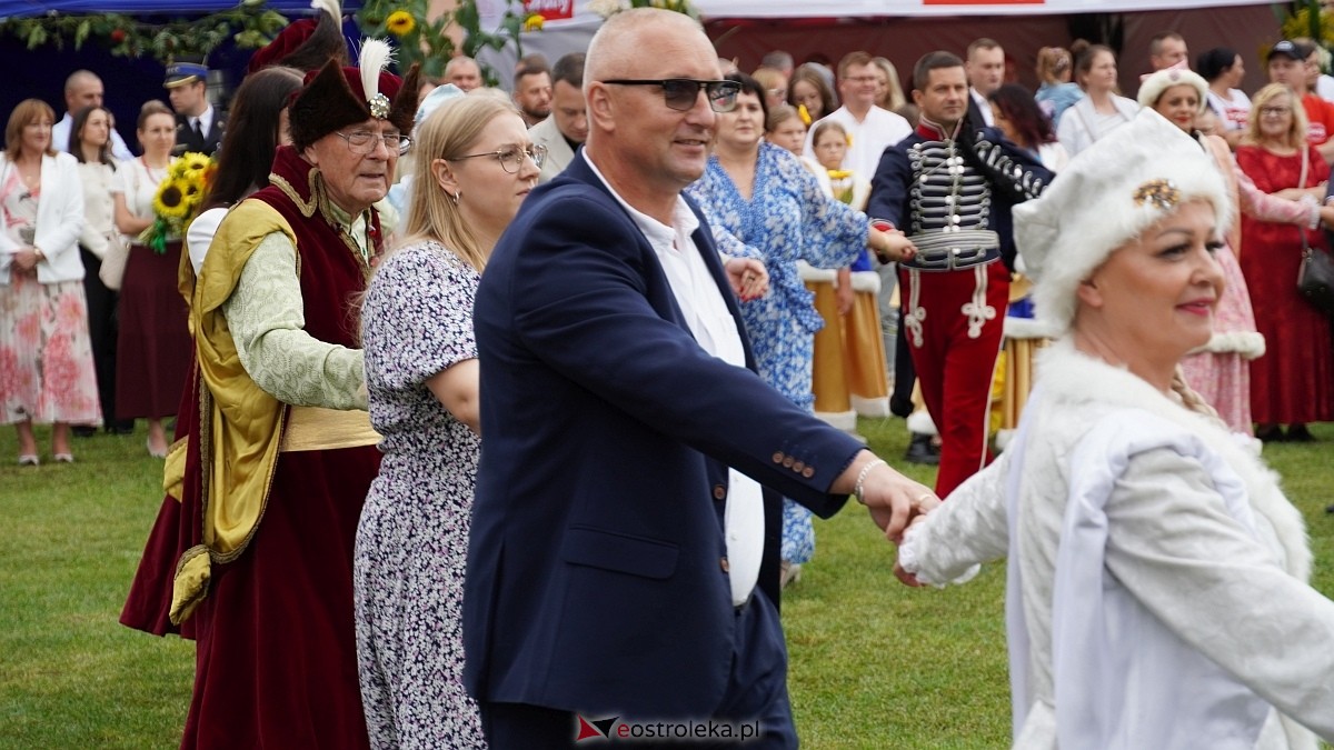 XIII Zajazd Szlachecki czyli święto plonów w Troszynie [7.09.2025] - zdjęcie #95 - eOstroleka.pl