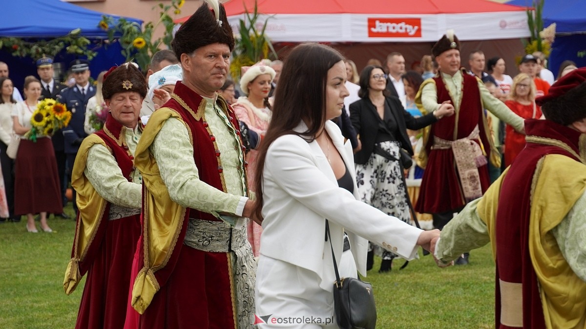 XIII Zajazd Szlachecki czyli święto plonów w Troszynie [7.09.2025] - zdjęcie #91 - eOstroleka.pl