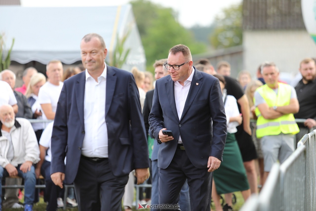 Koncert zespołu Mazowsze w Olszewie-Borkach [07.09.2025] - zdjęcie #83 - eOstroleka.pl