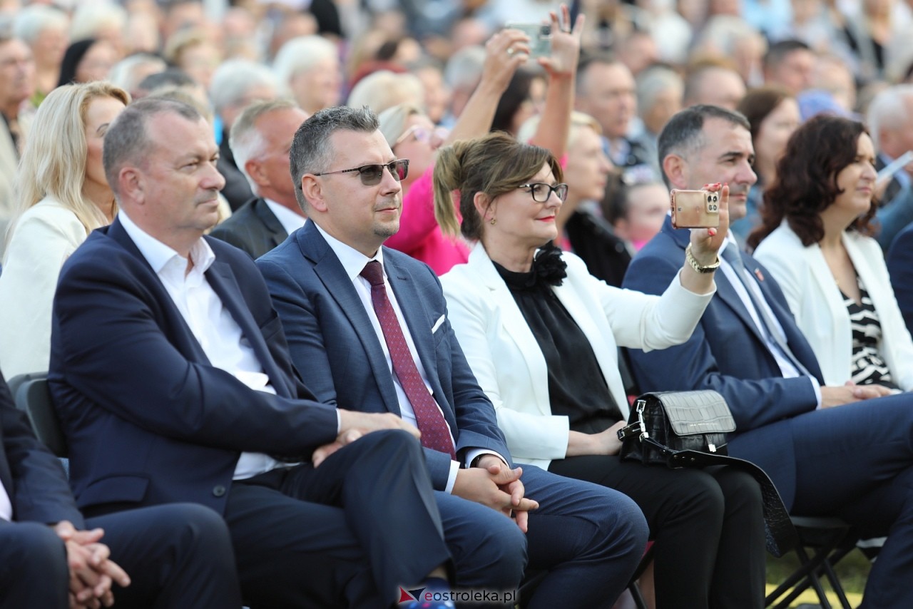 Koncert zespołu Mazowsze w Olszewie-Borkach [07.09.2025] - zdjęcie #63 - eOstroleka.pl