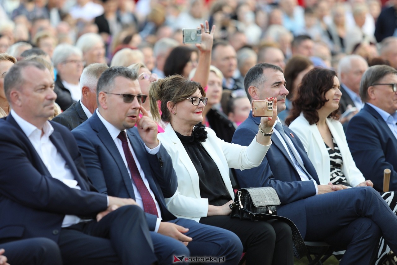 Koncert zespołu Mazowsze w Olszewie-Borkach [07.09.2025] - zdjęcie #62 - eOstroleka.pl
