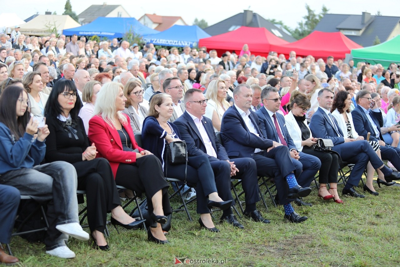 Koncert zespołu Mazowsze w Olszewie-Borkach [07.09.2025] - zdjęcie #59 - eOstroleka.pl