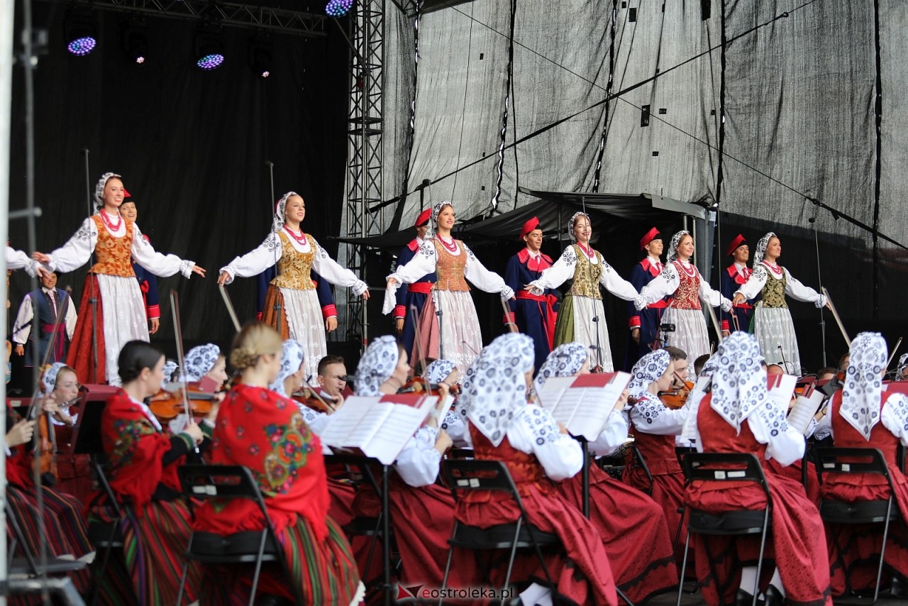 Koncert zespołu Mazowsze w Olszewie-Borkach [07.09.2025] - zdjęcie #50 - eOstroleka.pl