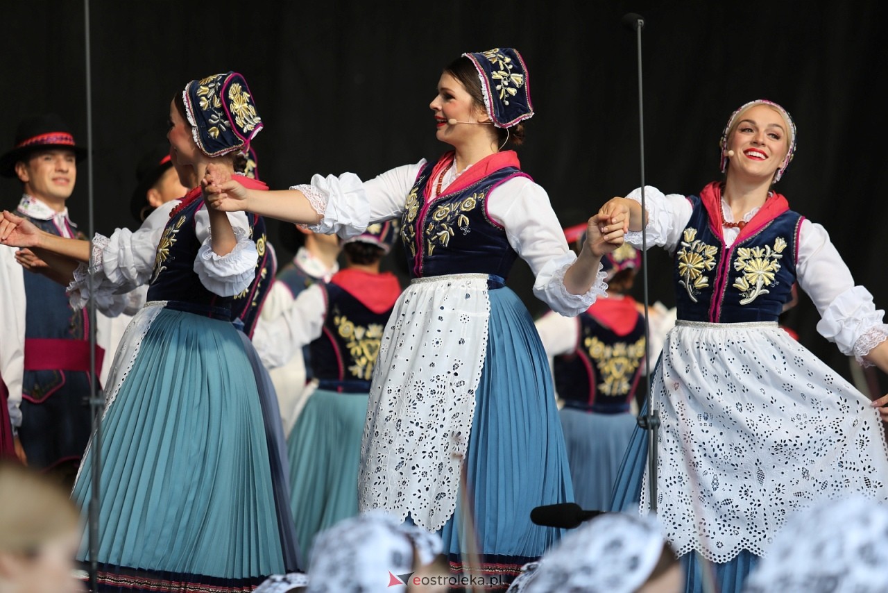 Koncert zespołu Mazowsze w Olszewie-Borkach [07.09.2025] - zdjęcie #39 - eOstroleka.pl